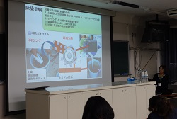 愛媛大学農学部の松枝 直人先生、エルニジョハン先生の講演の様子2